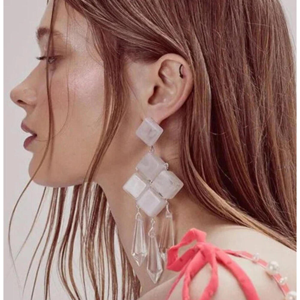 New $135 For Love & Lemons Gwen Clear Chandelier Dangle Earrings - Picture 3 of 7